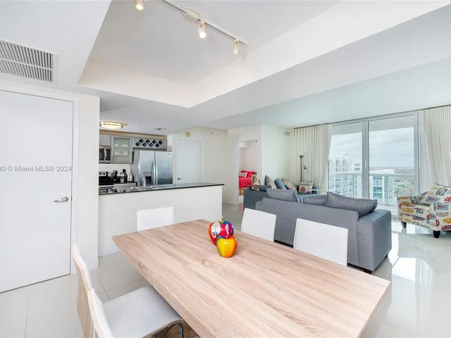 1861 NW S River Dr # 2404, Miami FL 33125