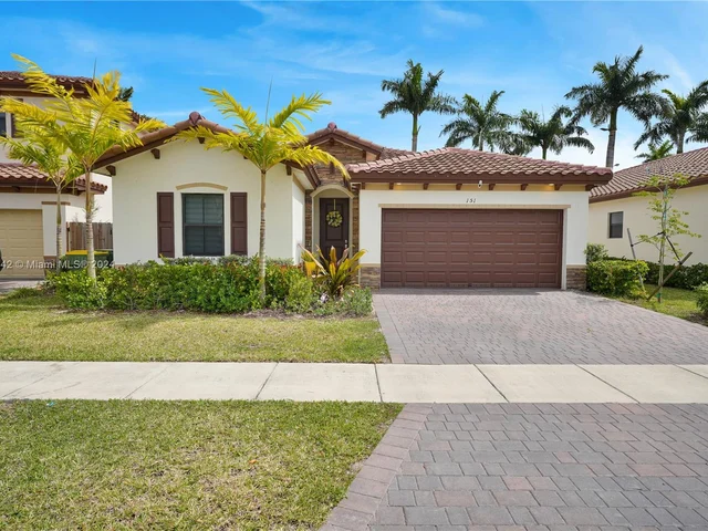 151 NE 27th Ter, Homestead FL 33033