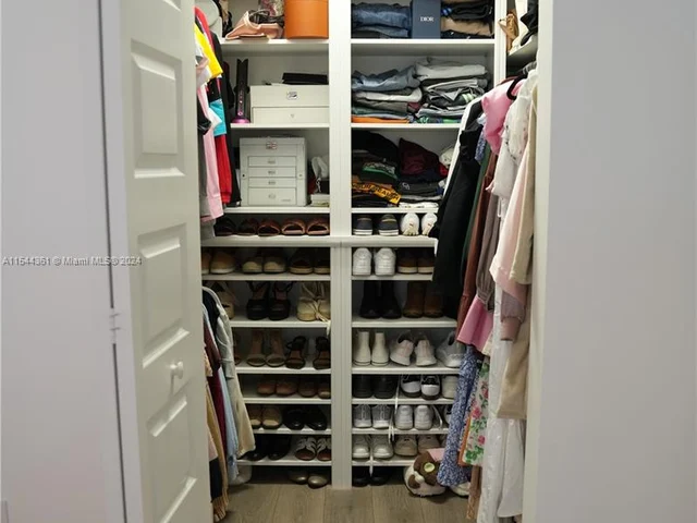 4745 NW 84th Ct # 22, Doral FL 33166