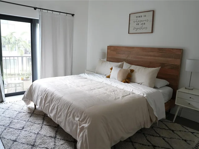 4745 NW 84th Ct # 22, Doral FL 33166