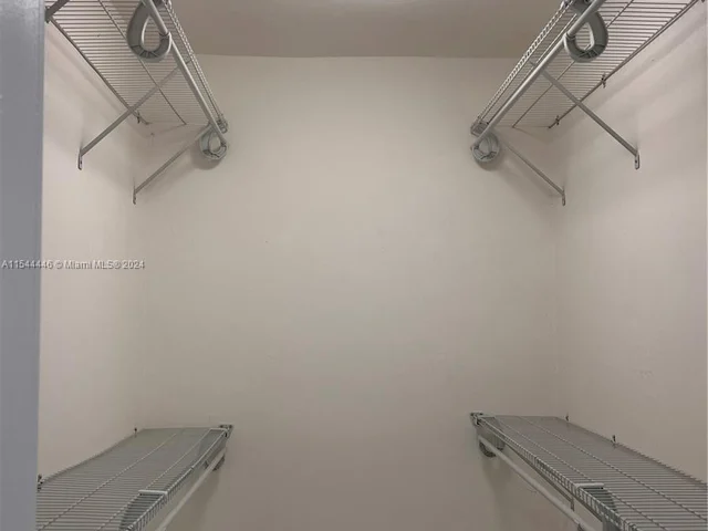 20620 SW 117th Ave, Miami FL 33177