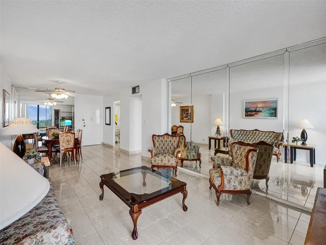 1600 S Ocean Dr # 15B, Hollywood FL 33019