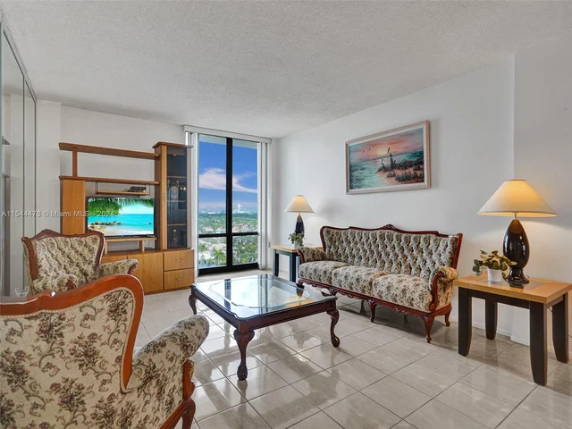 1600 S Ocean Dr # 15B, Hollywood FL 33019