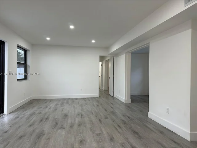 7750 Simms St, Hollywood FL 33024