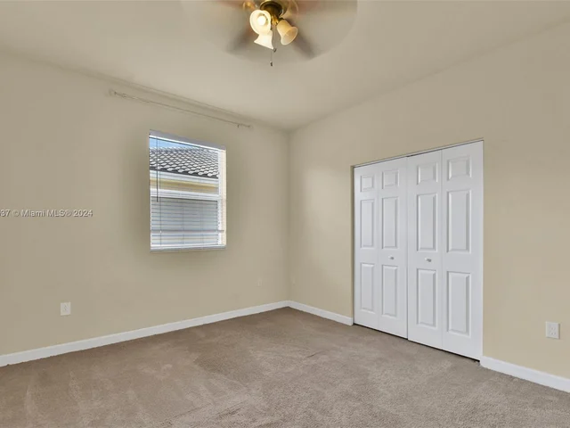 17075 SW 92nd St, Miami FL 33196