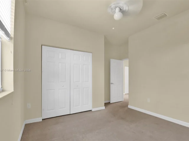 17075 SW 92nd St, Miami FL 33196