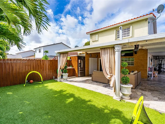 8101 SW 149th Ave, Miami FL 33193