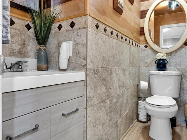 8101 SW 149th Ave, Miami FL 33193