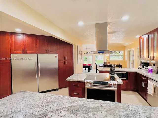 23321 Water Cir # 23321, Boca Raton FL 33486