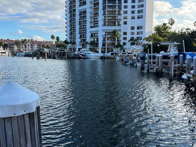 2500 Parkview Dr # 2411, Hallandale Beach FL 33009