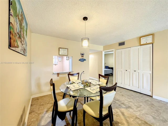 3253 Foxcroft Rd # G314, Miramar FL 33025