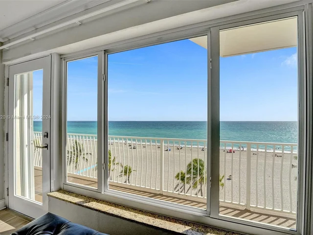 300 Oregon St # 503, Hollywood FL 33019