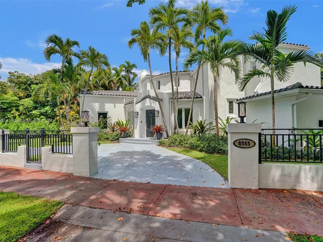 6355 Lagorce Dr, Miami Beach FL 33141