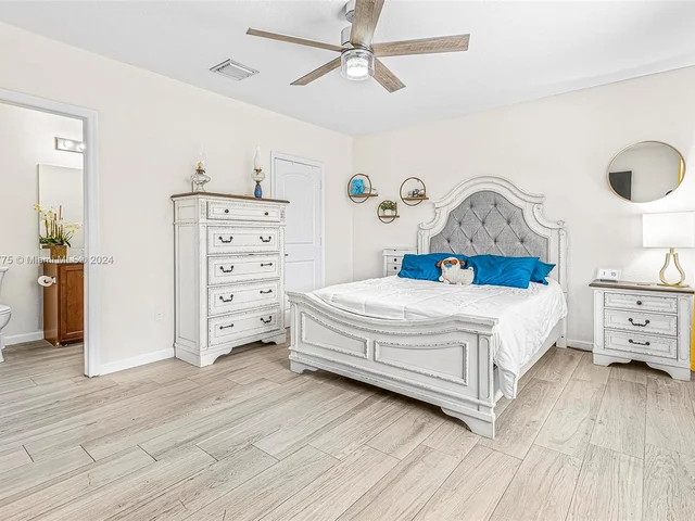 28449 SW 130th Pl, Homestead FL 33033