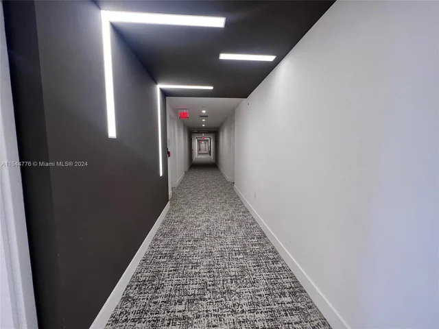 5250 NW 84th Ave, Doral FL 33166