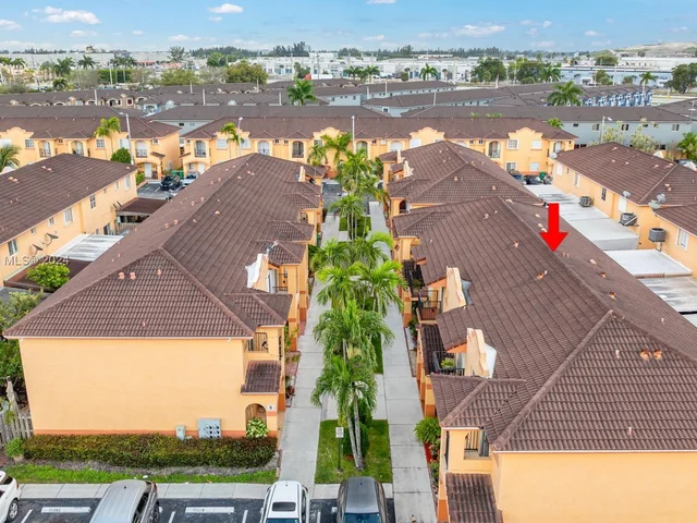 10684 NW 87th Ct # 10684, Hialeah Gardens FL 33018