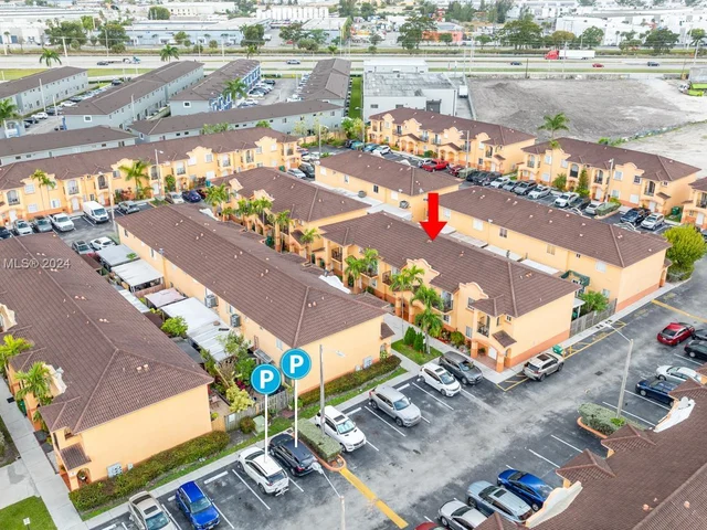 10684 NW 87th Ct # 10684, Hialeah Gardens FL 33018