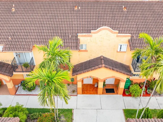 10684 NW 87th Ct # 10684, Hialeah Gardens FL 33018