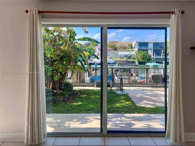 2033 Calais Dr # 5, Miami Beach FL 33141