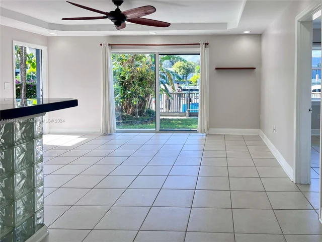 2033 Calais Dr # 5, Miami Beach FL 33141