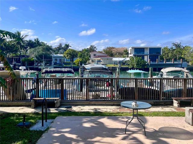 2033 Calais Dr # 5, Miami Beach FL 33141