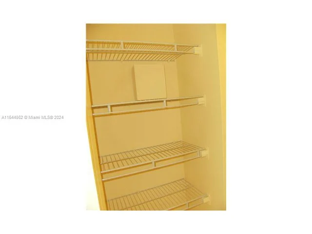 1740 NW N River Dr # 521, Miami FL 33125