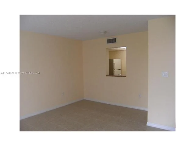 1740 NW N River Dr # 521, Miami FL 33125