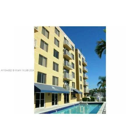 1740 NW N River Dr # 521, Miami FL 33125