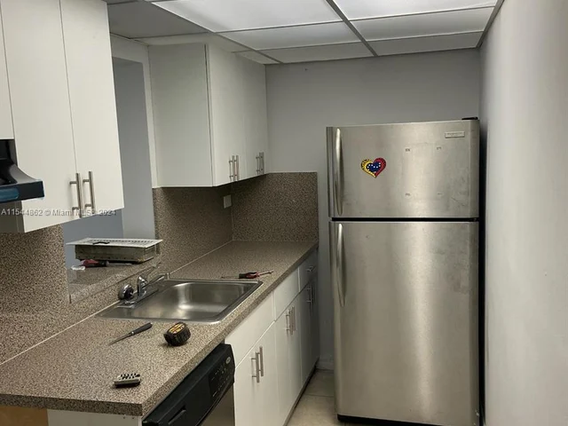 1740 NW N River Dr # 521, Miami FL 33125