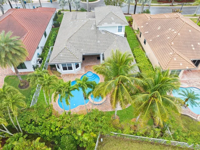 2012 Harbor View Cir, Weston FL 33327