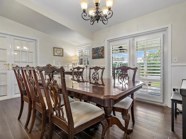 5558 SW 89th Pl, Miami FL 33165