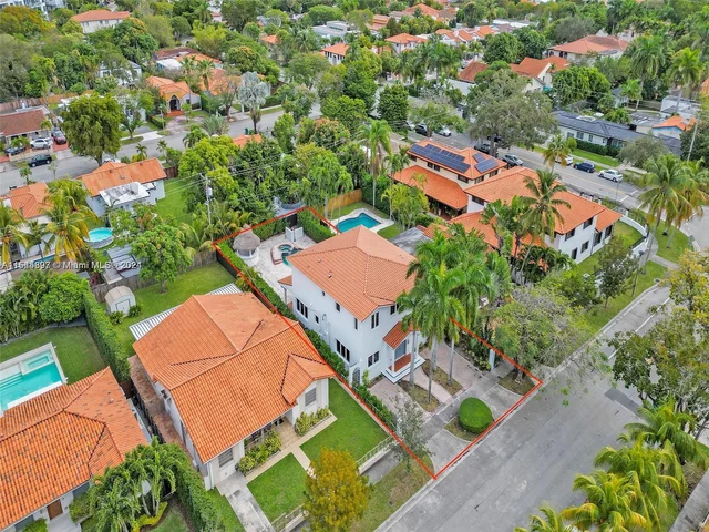 527 SW 20th Rd, Miami FL 33129