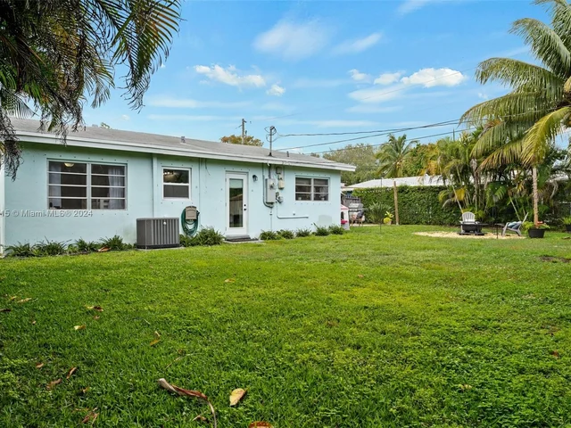 205 S 57th Ter, Hollywood FL 33023