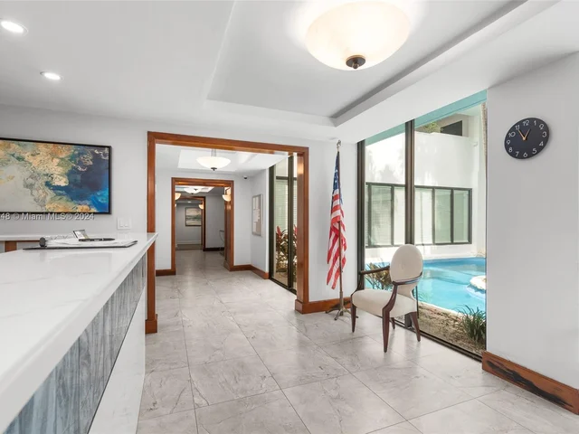 3100 NE 48th St # 312, Fort Lauderdale FL 33308