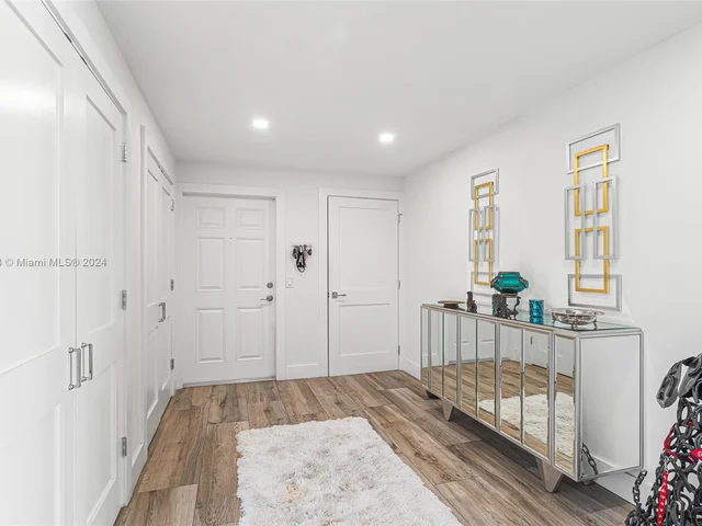 3100 NE 48th St # 312, Fort Lauderdale FL 33308