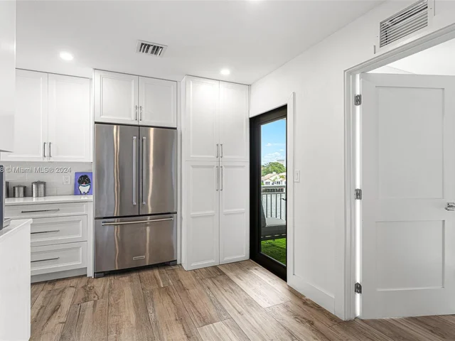 3100 NE 48th St # 312, Fort Lauderdale FL 33308