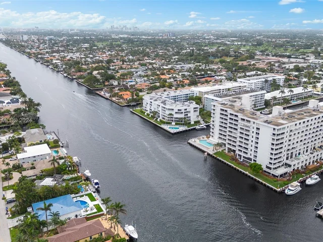 3100 NE 48th St # 312, Fort Lauderdale FL 33308