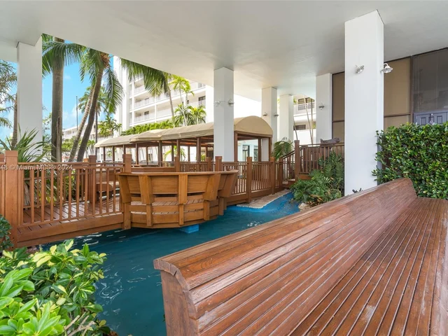 3100 NE 48th St # 312, Fort Lauderdale FL 33308