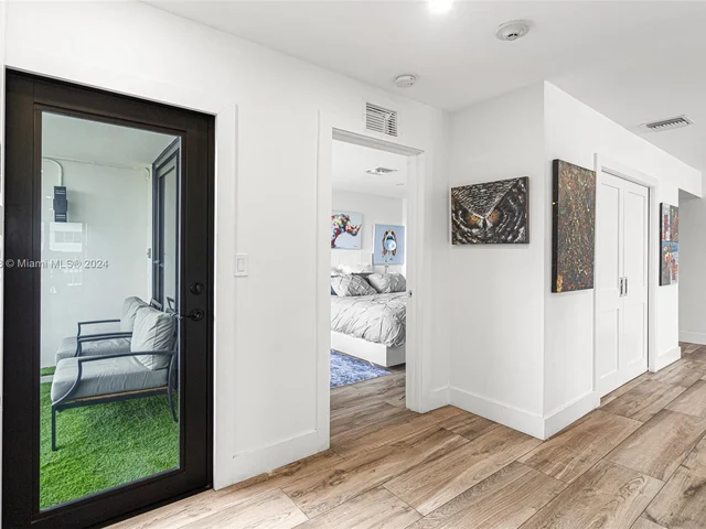 3100 NE 48th St # 312, Fort Lauderdale FL 33308