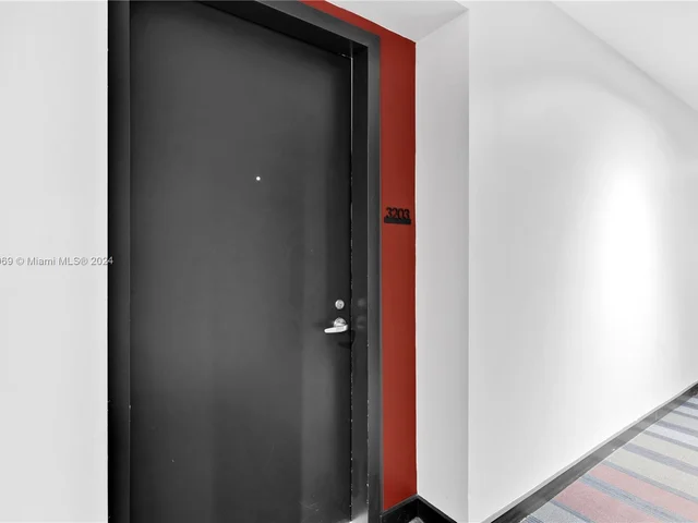 151 SE 1st St # 3203, Miami FL 33131