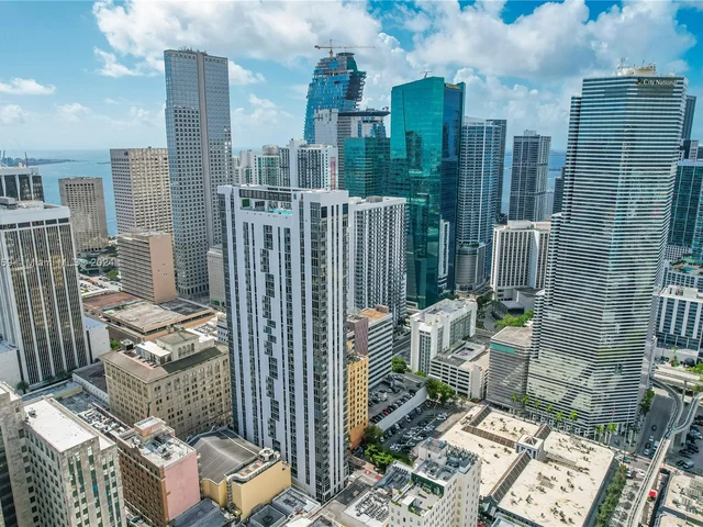 151 SE 1st St # 3203, Miami FL 33131