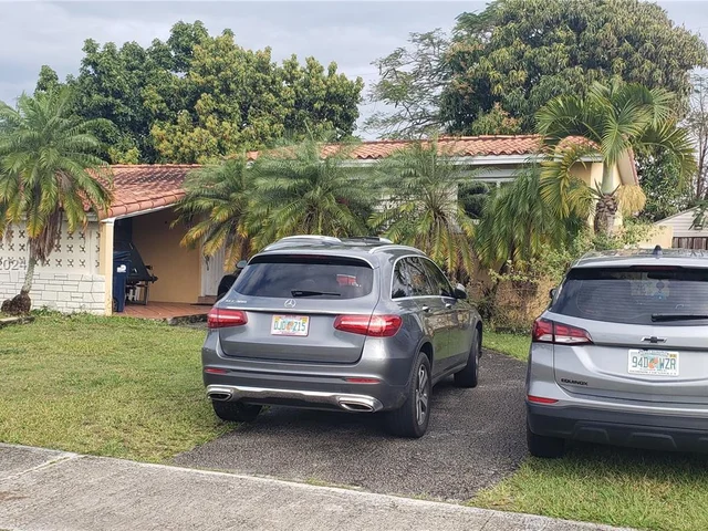 7931 SW 15th St, Miami FL 33144