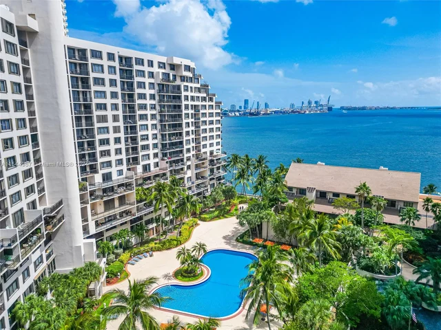 540 Brickell Key Dr # 1016, Miami FL 33131