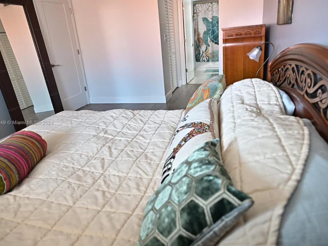 3020 NE 32nd Ave # 713, Fort Lauderdale FL 33308