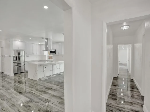 4440 NE 16th Ave, Oakland Park FL 33334