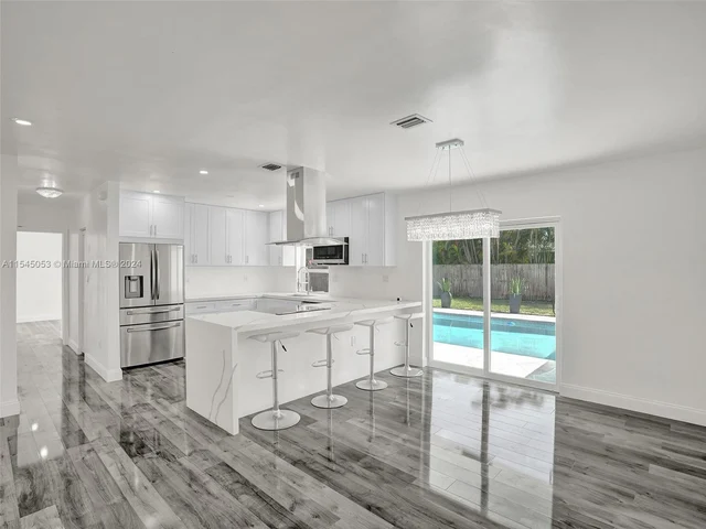 4440 NE 16th Ave, Oakland Park FL 33334