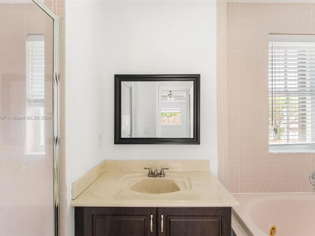 8148 SW 163rd Ct, Miami FL 33193