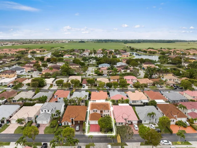 8148 SW 163rd Ct, Miami FL 33193