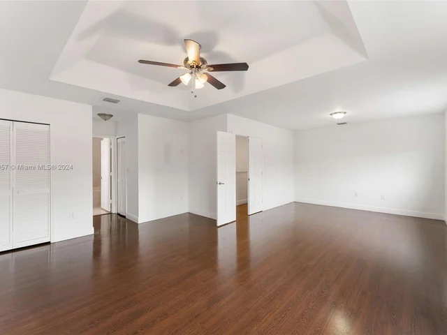 8148 SW 163rd Ct, Miami FL 33193