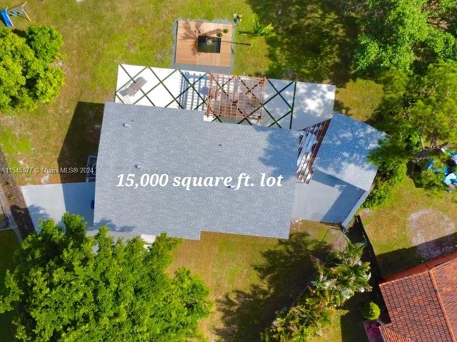 20405 NW 37th Ct, Miami Gardens FL 33055